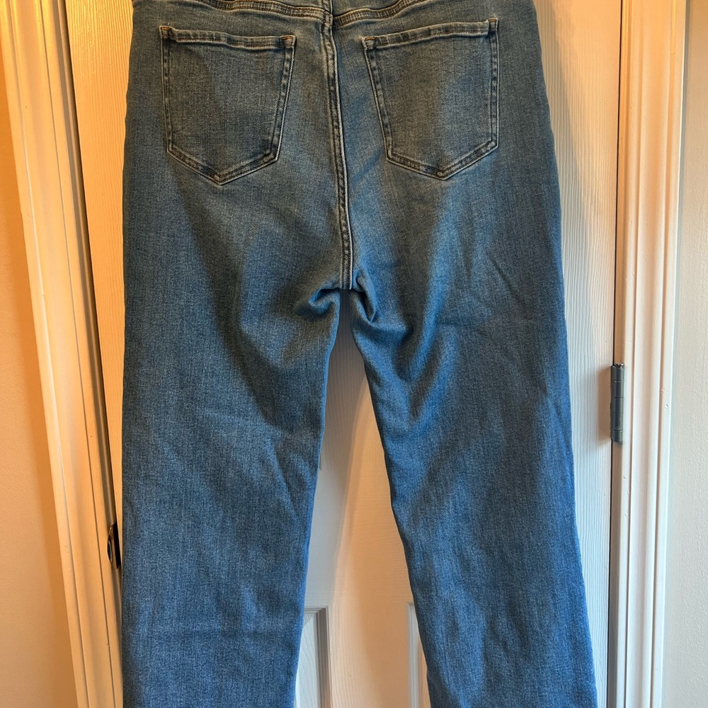 Quince Women's Bella Stretch Straight Leg Jeans - Picture 3 of 4